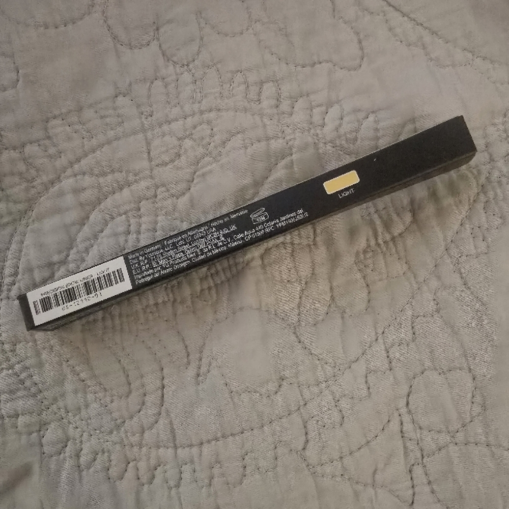 NIB Younique Blond-Light Eyebrow Precision Pencil - Picture 6 of 7